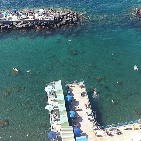 Margio House Couette-café