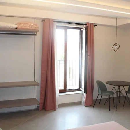 Margio House Couette-café