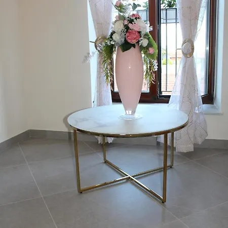 Margio House فندق مبيت وإفطار